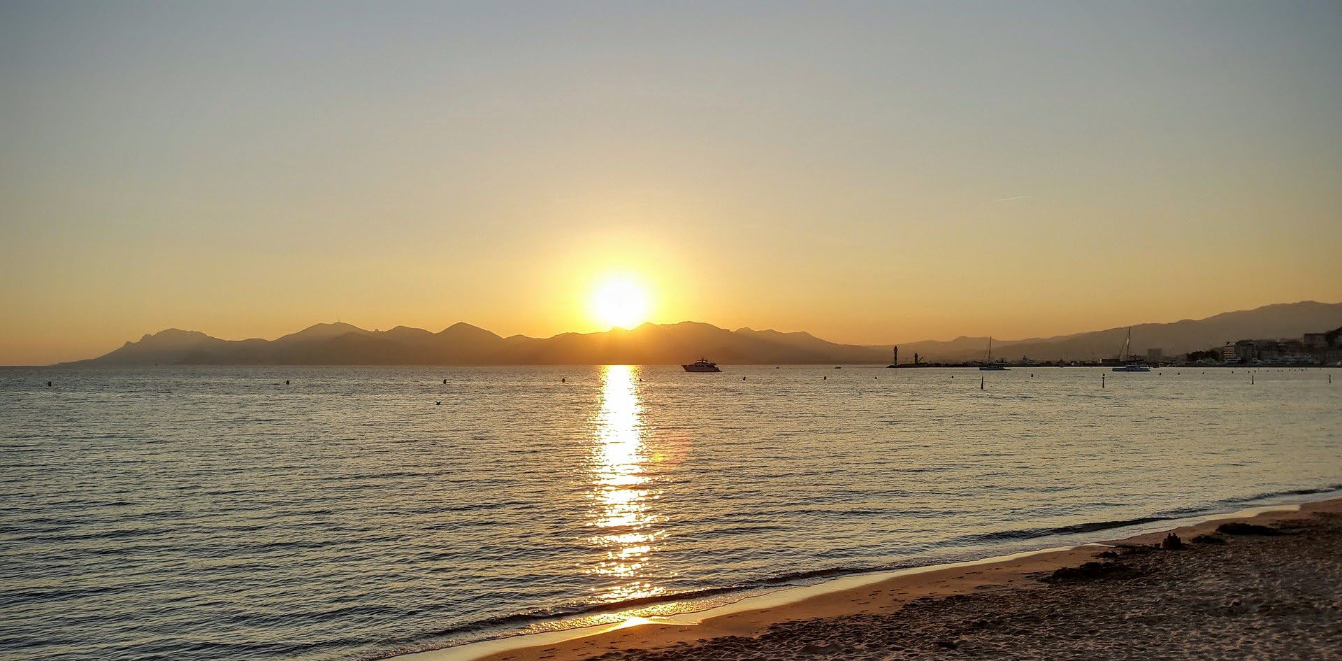Sonnenuntergang am Strand